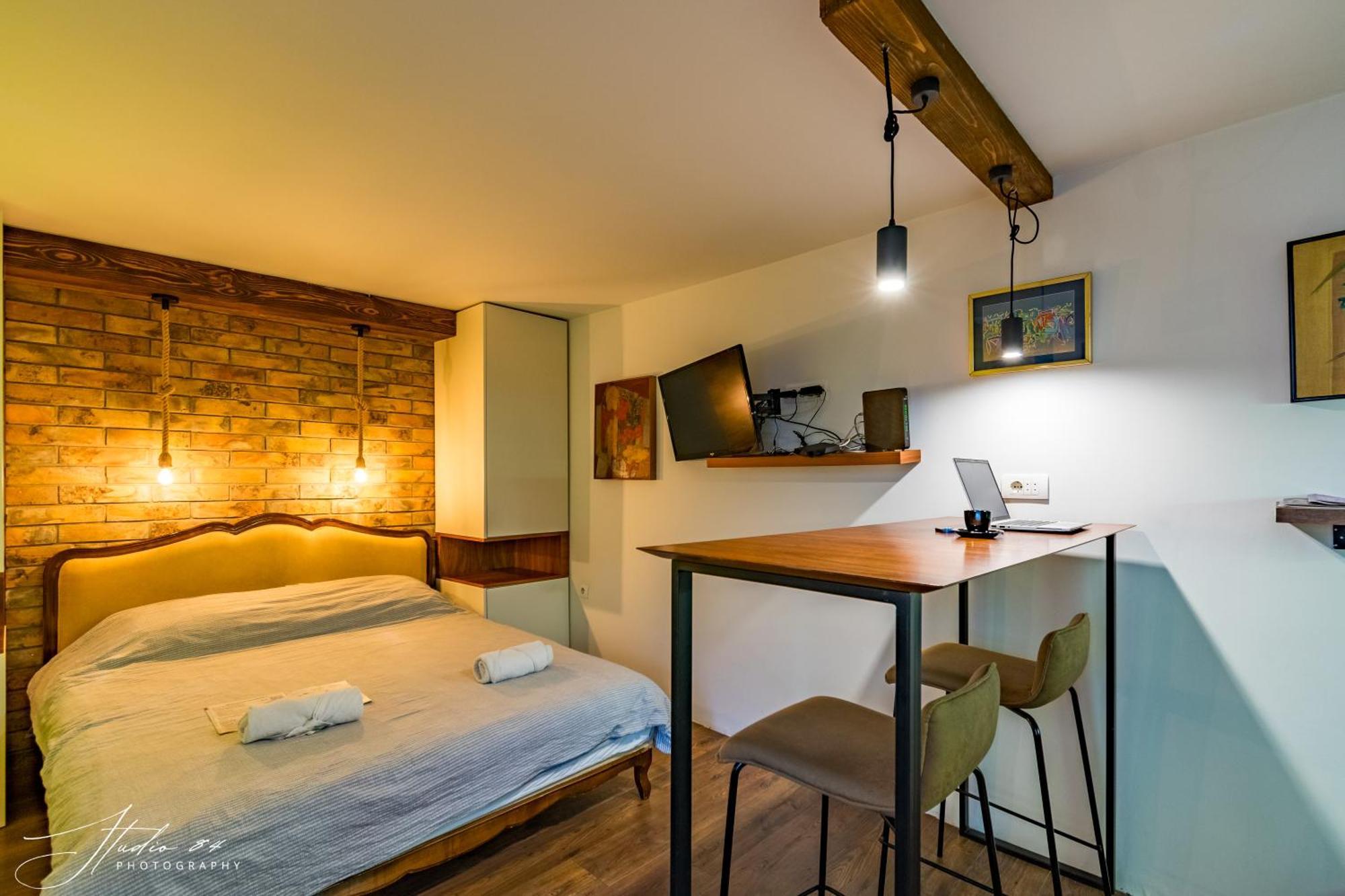 Little L Dorcol Apartment *
